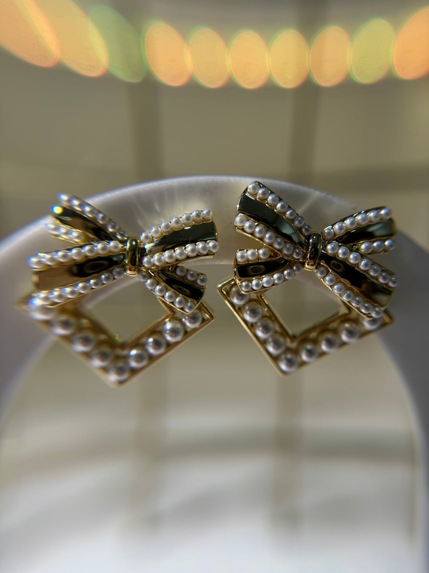 Bow & Pearls Gold Earrings