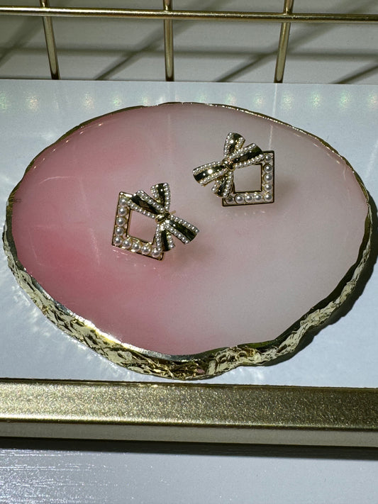 Bow & Pearls Gold Earrings