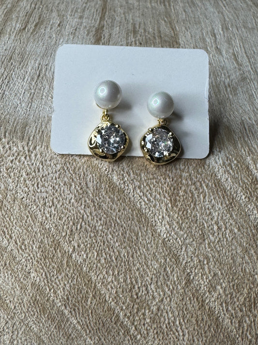 Bridal Crystal & Pearl Studs