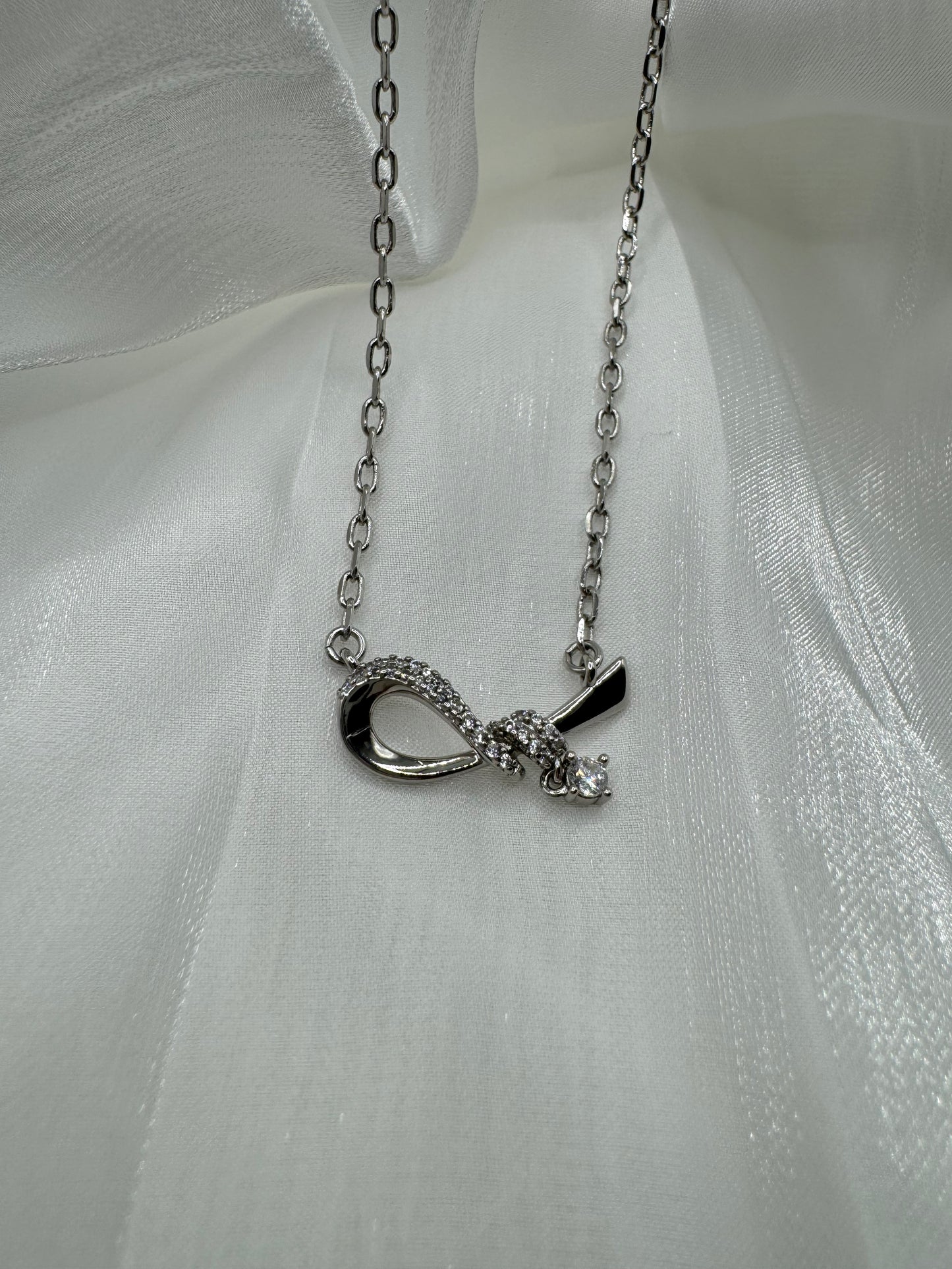 Admire Necklace
