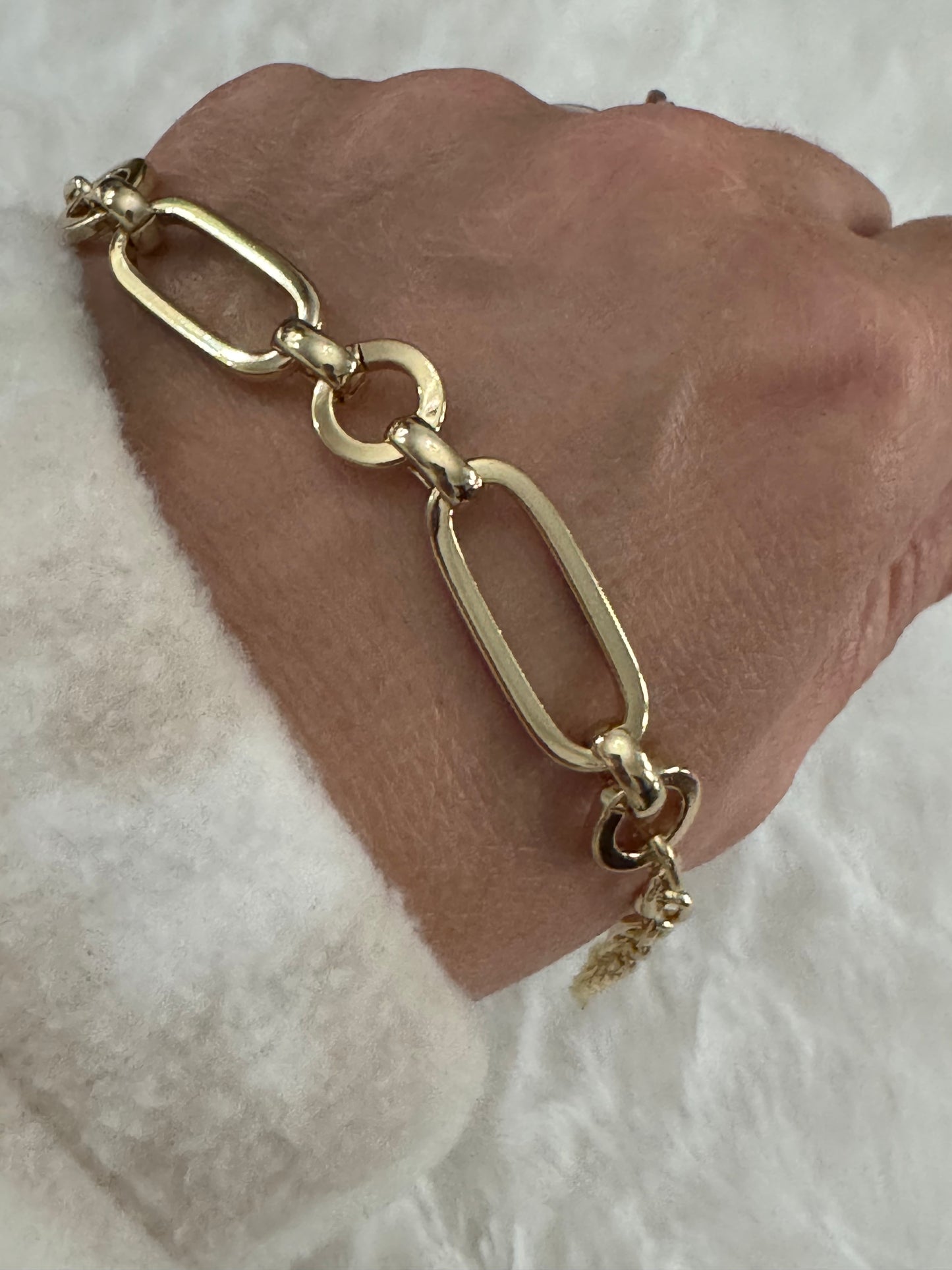 Chain Link Gold Bracelet