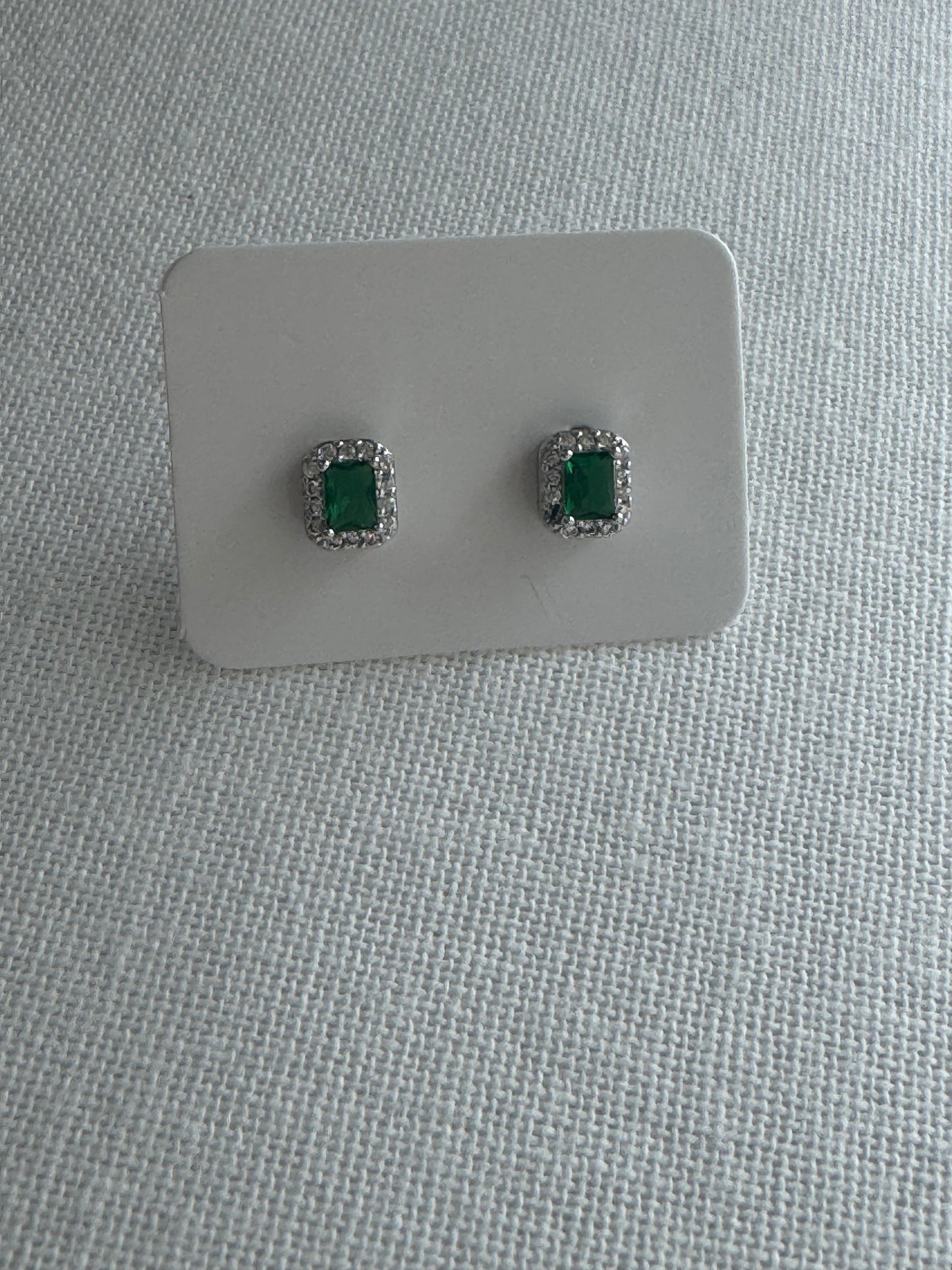 Halo Stud